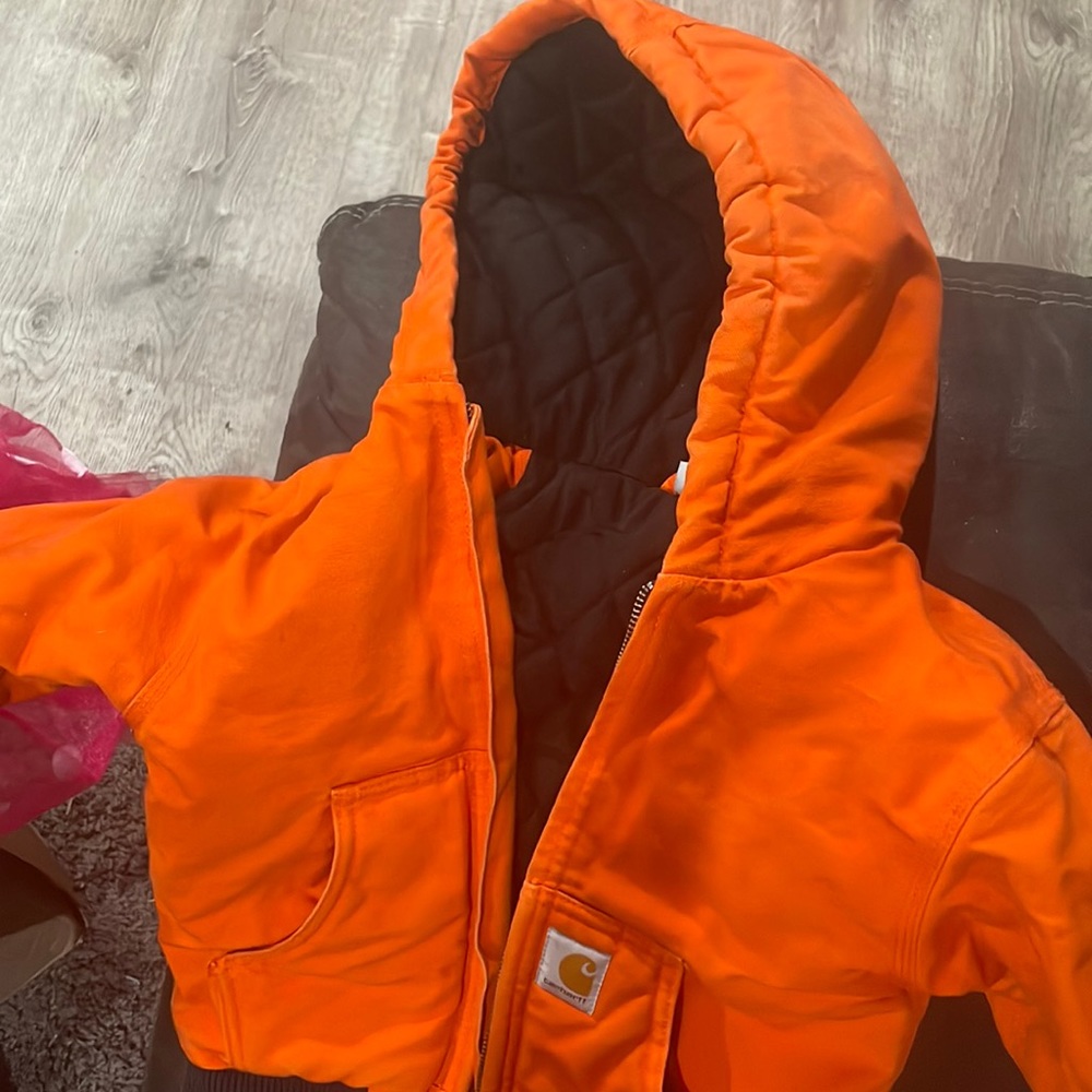 Boys carhart jacket.